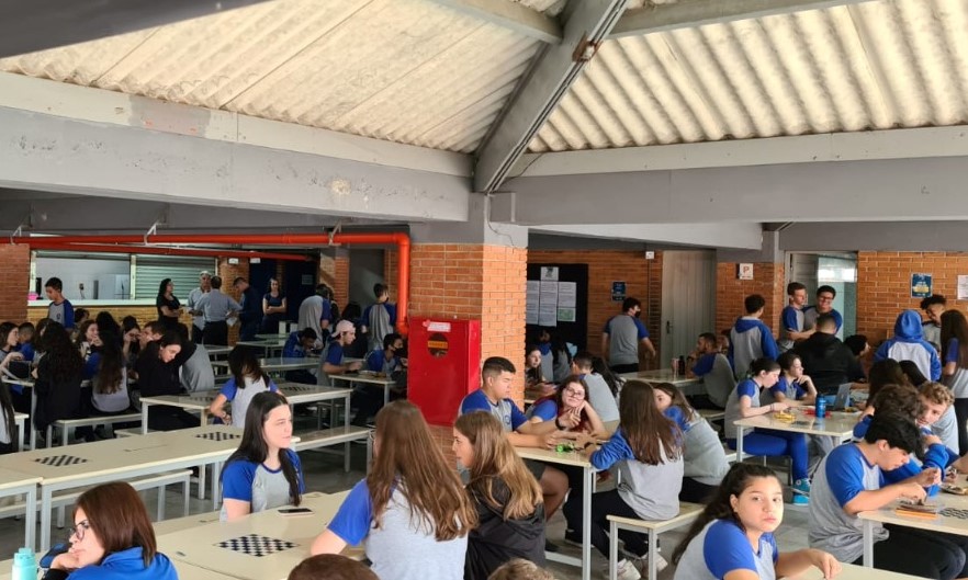 CGE faz auditoria em merenda de escola após reclamação de pais e alunos à Ouvidoria